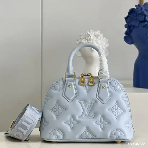 Fashionrepsfam ru 2206HT0004 LV Bag 0508
